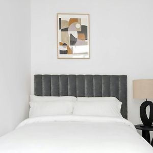 Sonder By Marriott Bonvoy Santa Ana Apartments Las Letras
